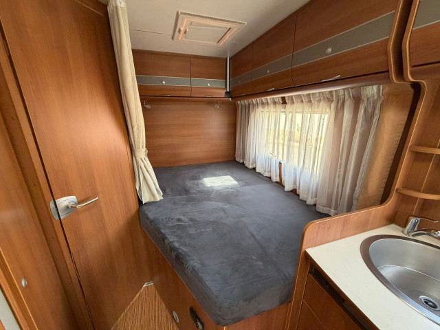 PERFILADA HYMER ERIBA CAR400X
