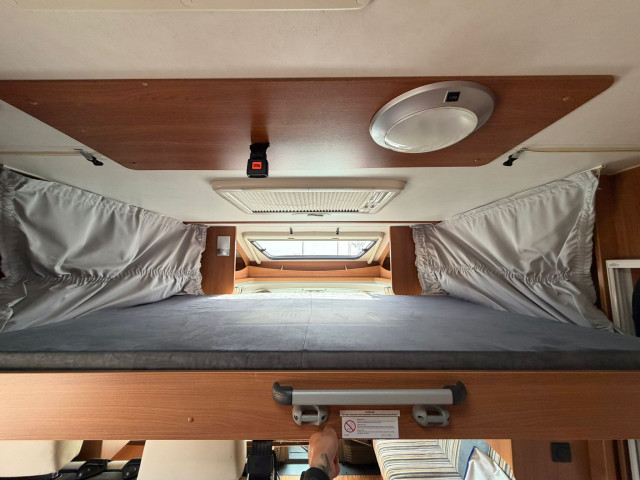 PERFILADA HYMER ERIBA CAR400X