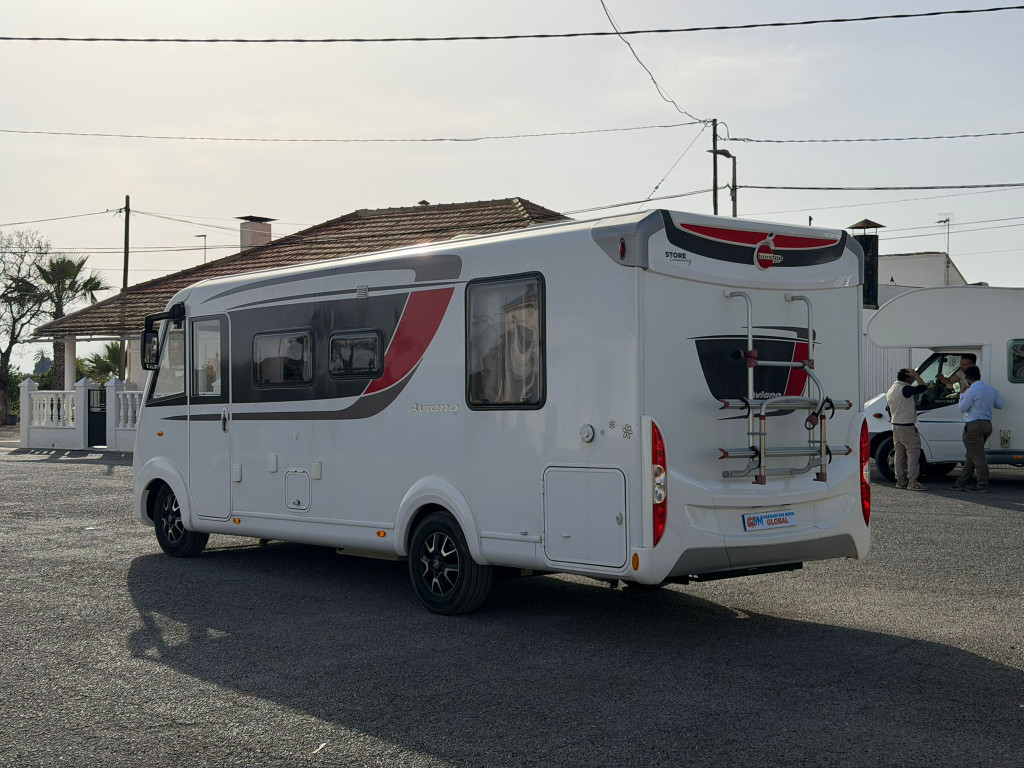 INTEGRAL BURSTNER AVIANO 700 2