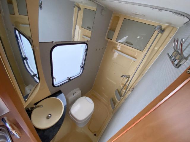 PERFILADA CHAUSSON FLASH 06