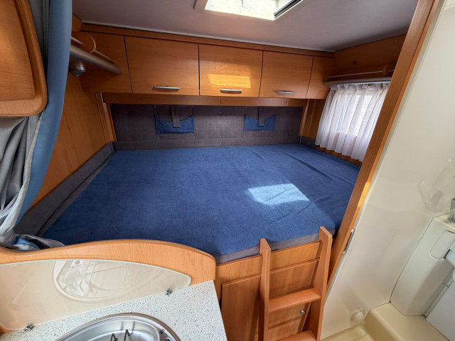 PERFILADA HYMER VAN 522