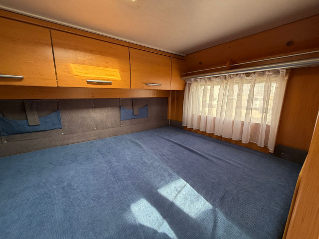 PERFILADA HYMER VAN 522