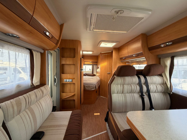 PERFILADA ADRIA CORAL S 650SP
