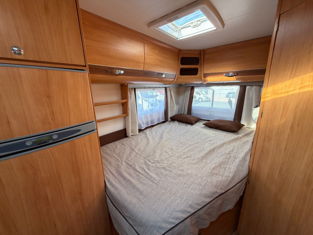 PERFILADA ADRIA CORAL S 650SP