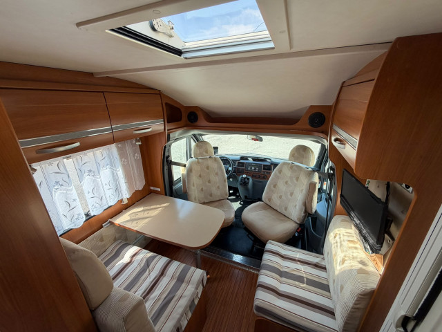 PERFILADA HYMER VAN 5