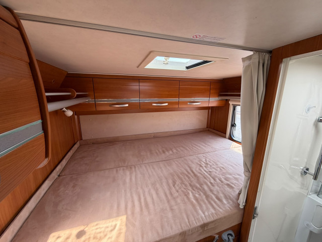 PERFILADA HYMER VAN 5