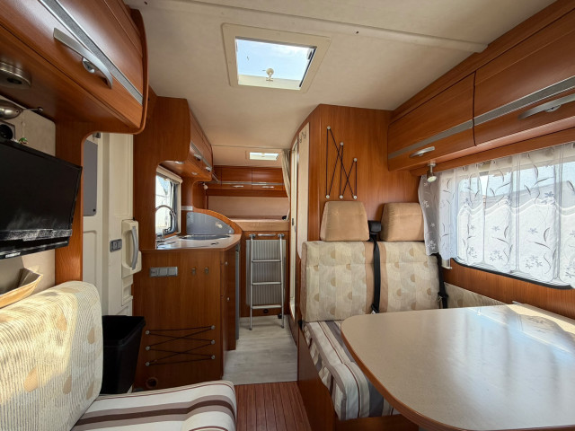 PERFILADA HYMER VAN 5