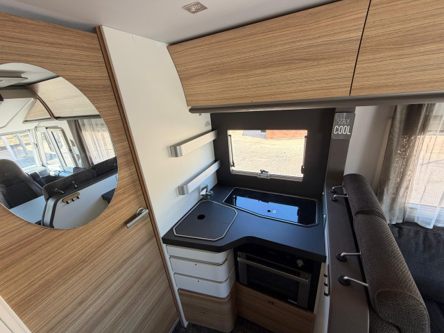 INTEGRAL ADRIA SONIC PLUS 700SL