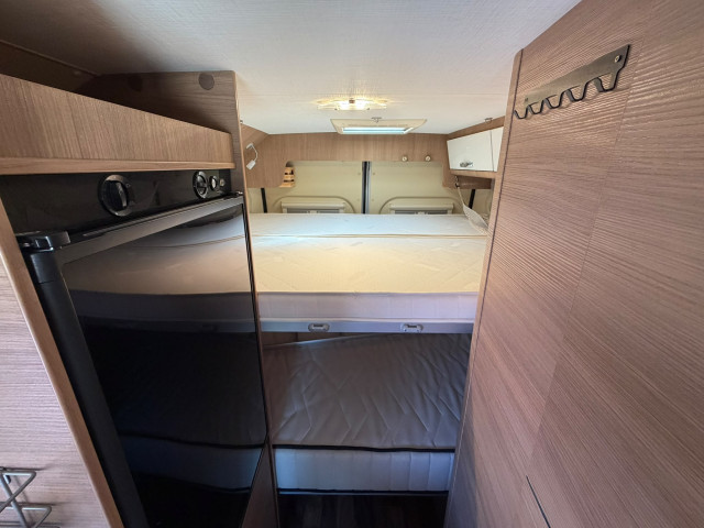 CAMPER MCLOUIS MENFYS VAN S-LINE MAX