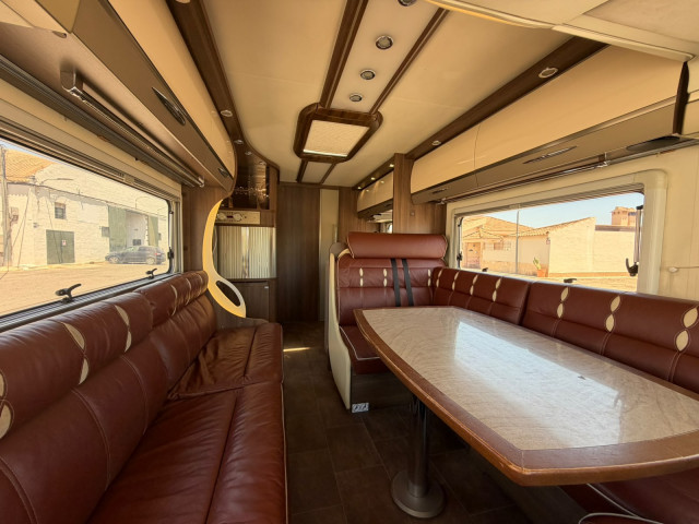 INTEGRAL BURSTNER ELEGANCE