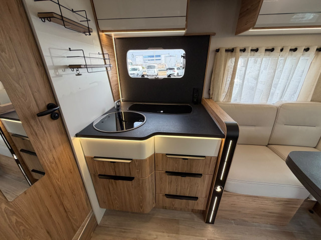 PERFILADA BAVARIA T746 UNIK