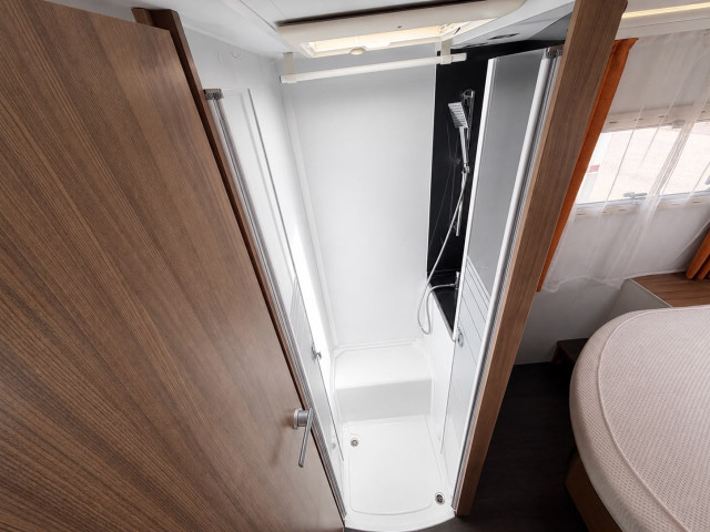 PERFILADA ADRIA MATRIX 670 DC GT EDITION
