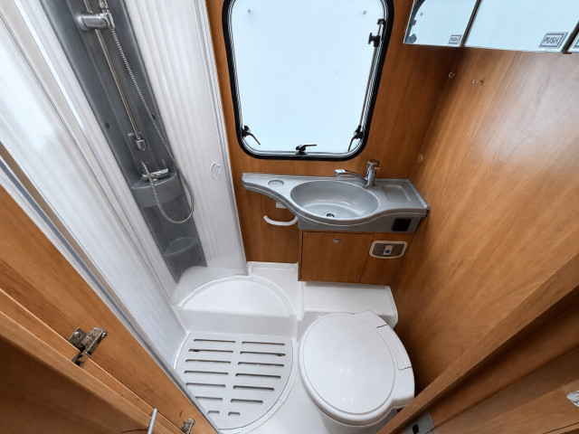 INTEGRAL DETHLEFFS GLOBEBUS