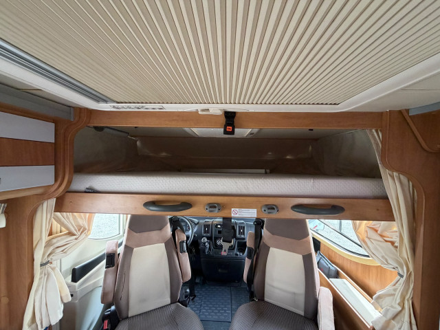 INTEGRAL DETHLEFFS GLOBEBUS
