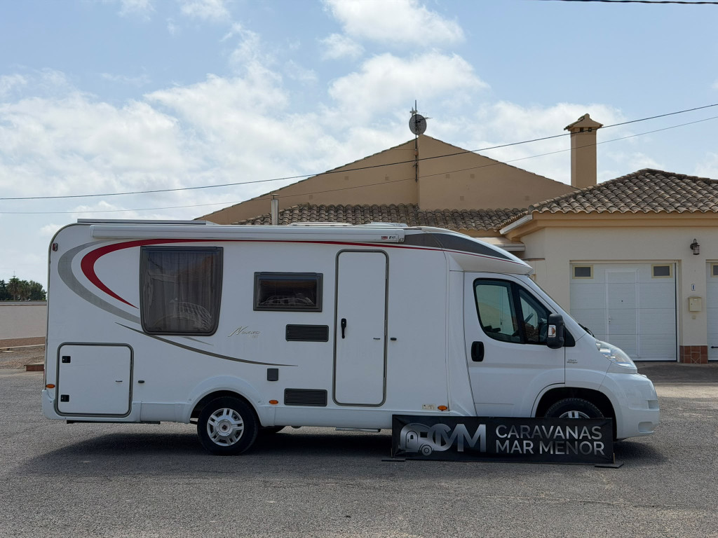 PERFILADA BURSTNER NEXXO T689