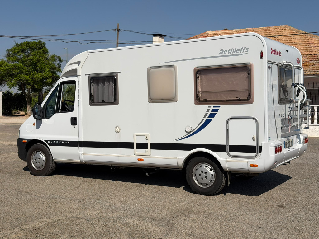 PERFILADA DETHLEFFS GLOBEBUS 2