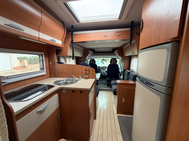 PILOTE P716 AVENTURA