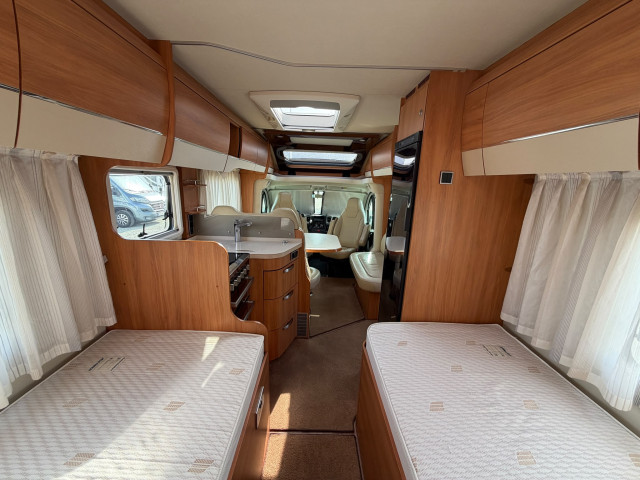 HYMER TRAMP 688SL PERFILADA (2015) 68.000KM 180CV