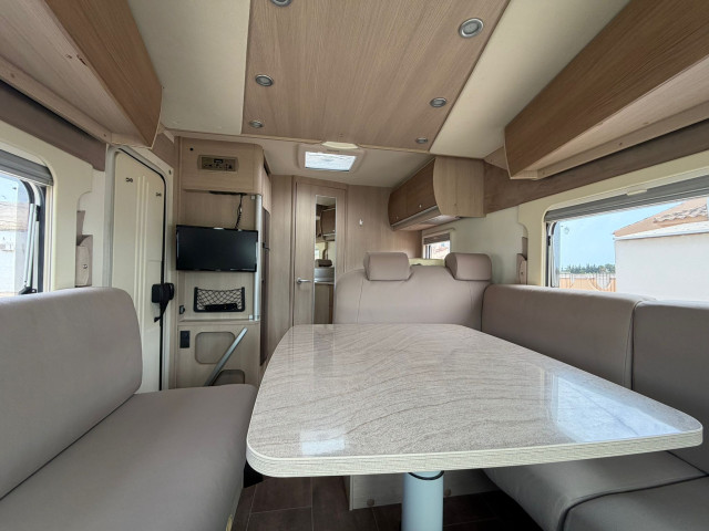 BURSTNER IXEO TIME IT 545 (2013) 82.000KM BAÑO TRASERO