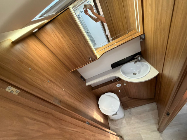 PILOTE P746 SENSATION 4 PLAZAS (2016) (130CV)