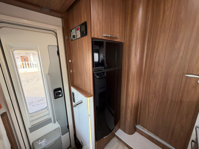 PILOTE P746 SENSATION 4 PLAZAS (2016) (130CV)
