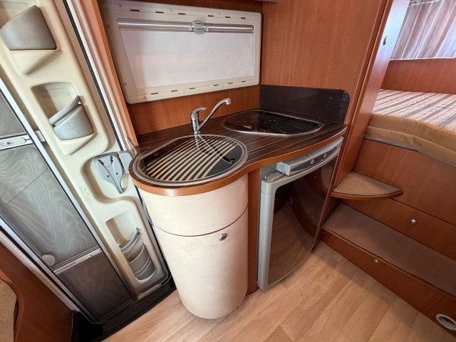 CHAUSSON WELCOME (61.000KM) (2009) CAMA TRANSVERSAL