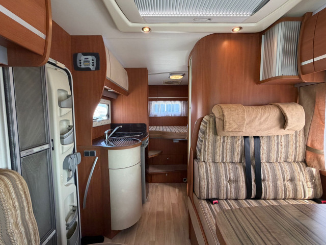 CHAUSSON WELCOME (61.000KM) (2009) CAMA TRANSVERSAL