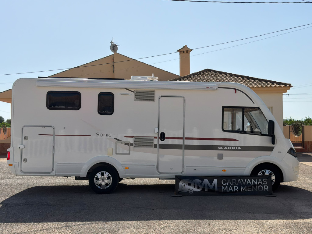 ADRIA SONIC I 700 SC 4...