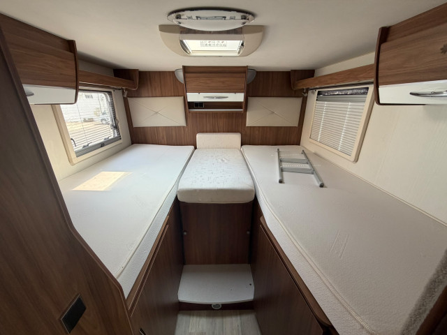 PILOTE P746 ESSENTIAL - 150CV - CAMAS GEMELAS