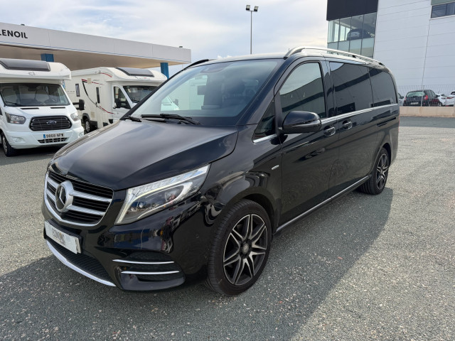 MERCEDES-BENZ V250D 4MATIC LARGA AMG - 7 PLAZAS