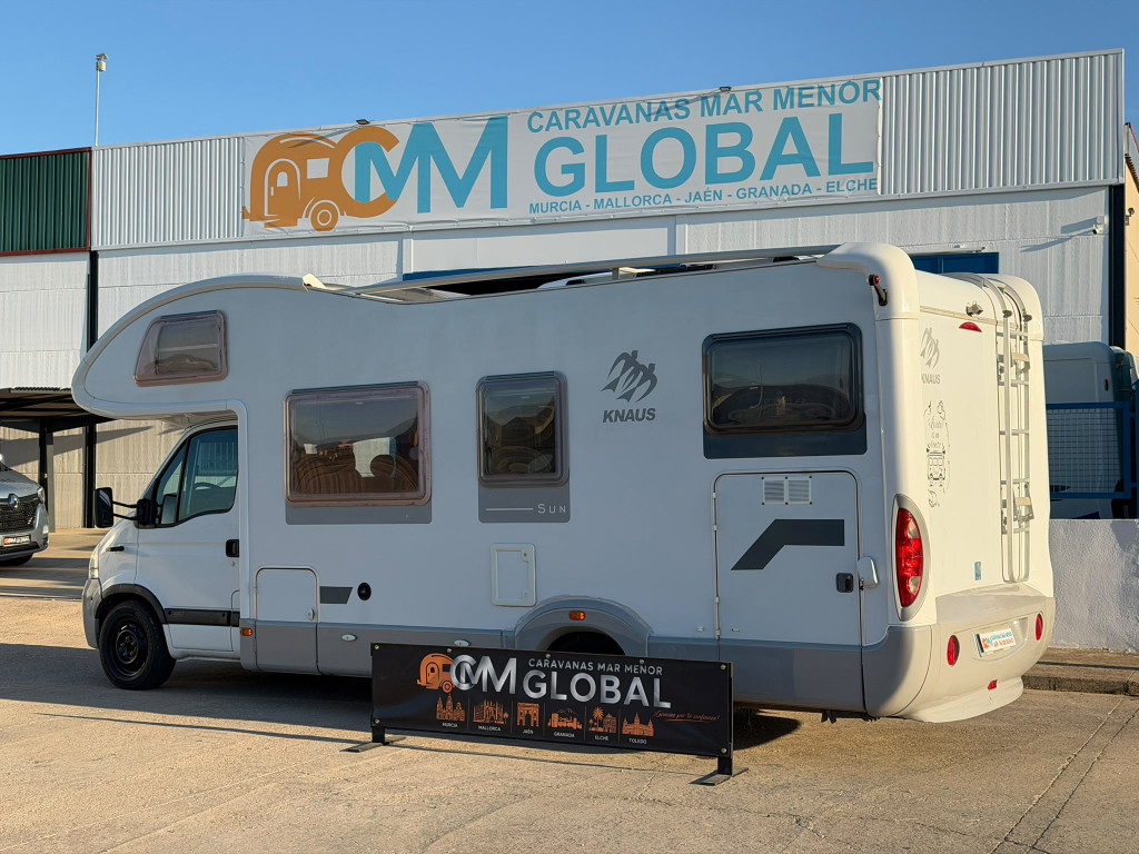 KNAUS SUN TRAVELLER -... 2