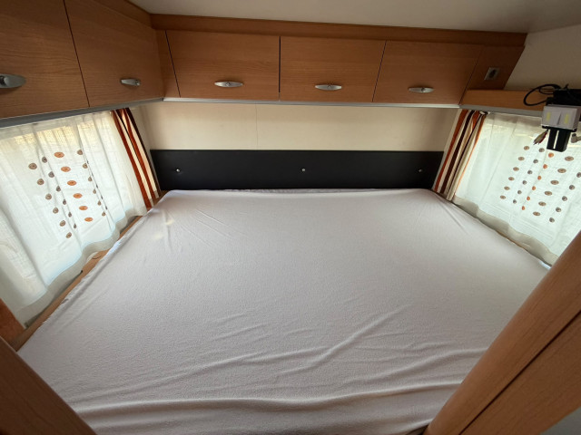 KNAUS SUN TRAVELLER - CAPUCHINA - 6 PLAZAS