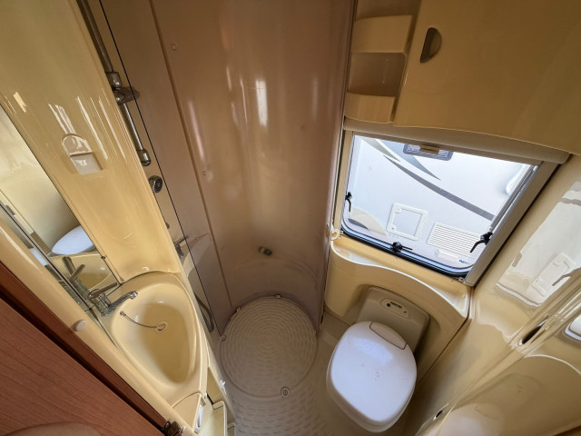 KNAUS SUN TRAVELLER - CAPUCHINA - 6 PLAZAS