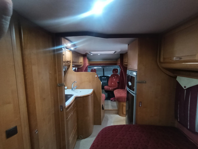 RAPIDO 7099C - CAMA FRANCESA