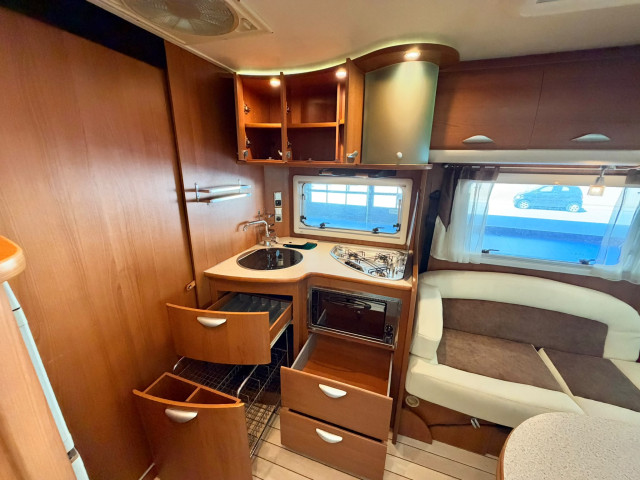 PILOTE EXPLORATEUR G730 - INTEGRAL - CHASIS AL-KO