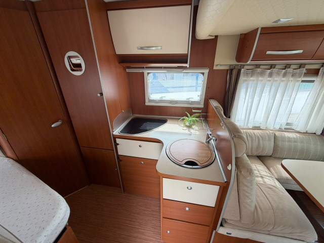 MCLOUIS P700 - CAMA FRANCESA Y BASCULANTE