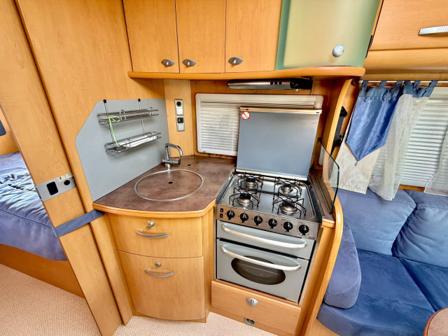 PILOTE ERXPLORATEUR 715 FJ - 53.000 KM