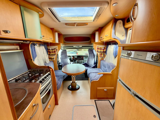 PILOTE ERXPLORATEUR 715 FJ - 53.000 KM
