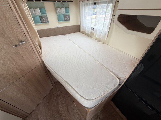 GIOTTILINE SIENA 330 - 2020 - DOBLE CAMA