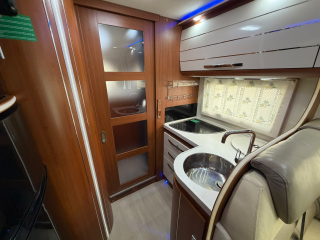 MOBILVETTA K-YACHT 87 - GAMA ALTA - 150CV