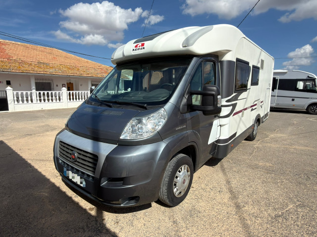 ADRIA CORAL S680 SP - 5 PLAZAS - GAMA ALTA
