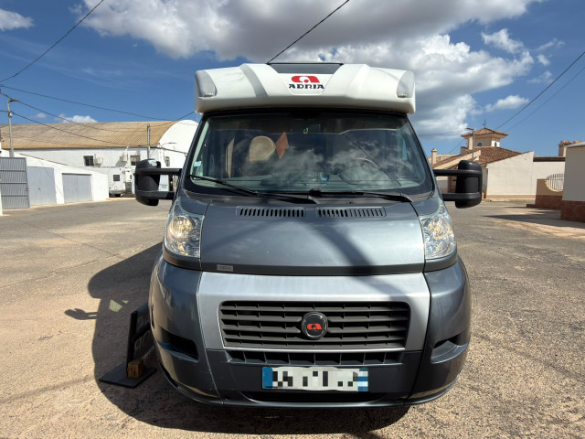 ADRIA CORAL S680 SP - 5 PLAZAS - GAMA ALTA