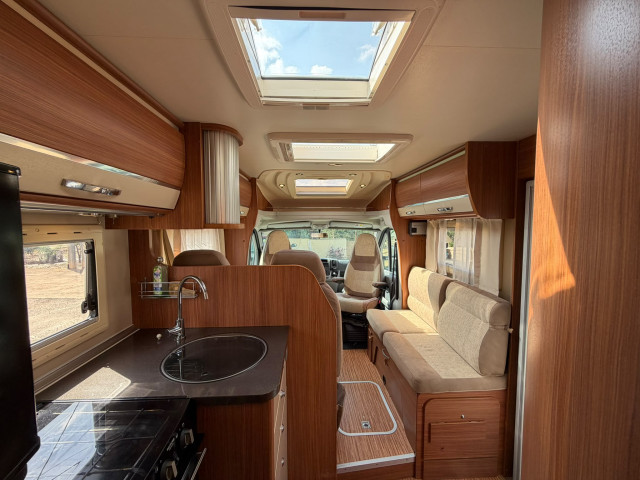 ADRIA CORAL S680 SP - 5 PLAZAS - GAMA ALTA