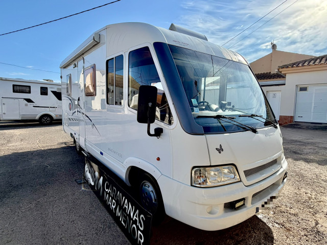 DETHLEFFS GLOBETROTTER ADVANTAGE ELEGANCE