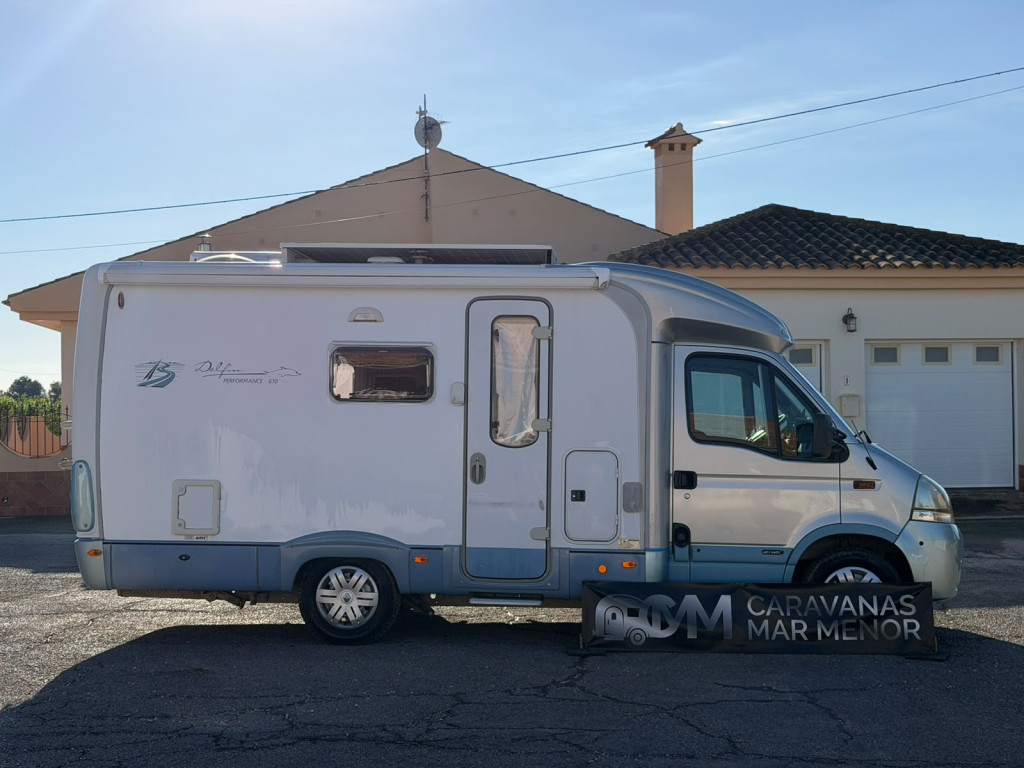 BURSTNER DELFÍN T610 -...